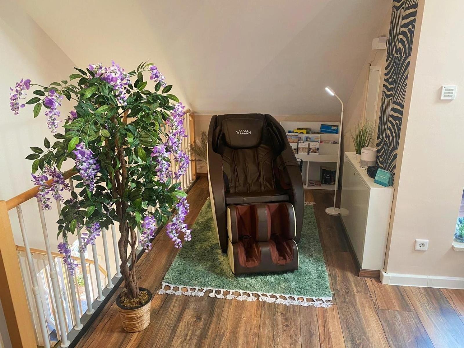 Ferienwohnung Am Waldesrand - Garten, Terrasse, Grill, Luftkuehler, Massagesessel, Kinderspielecke, Spielekonsole Chociebuż Zewnętrze zdjęcie